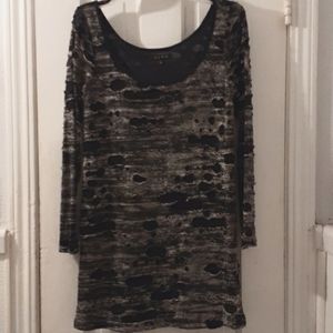 GLAM Tunic Top Black & White